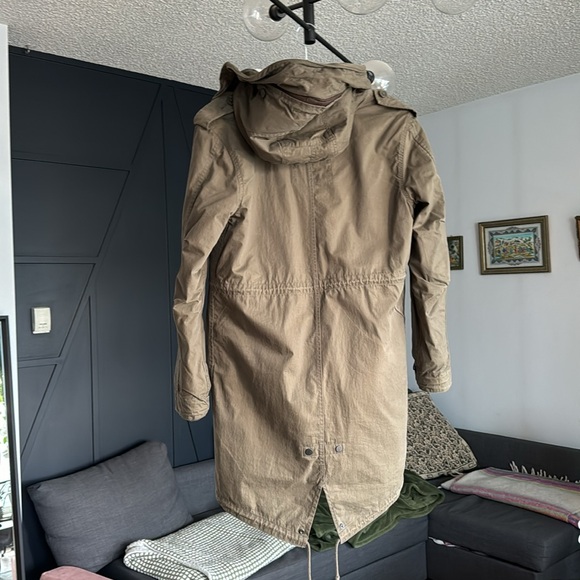 Community Autonomy Green Parka - Picture 3 of 14